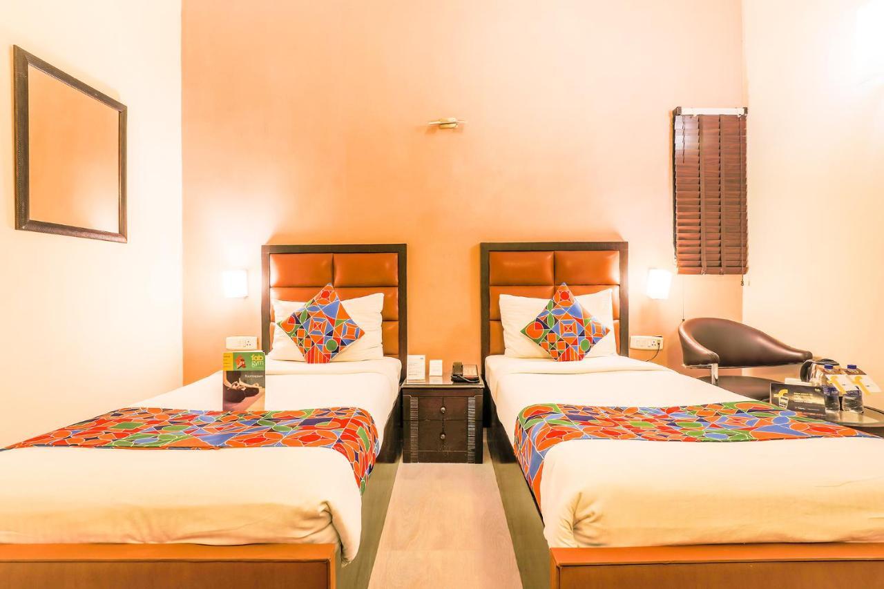 Fabhotel Conclave Boutique Нью-Дели Экстерьер фото