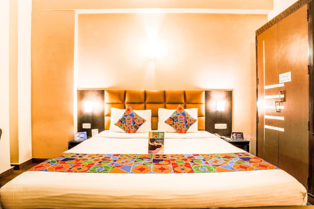 Fabhotel Conclave Boutique Нью-Дели Экстерьер фото